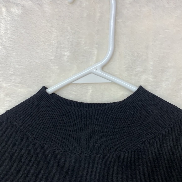 Old Navy Black Turtleneck Sweater - Picture 3 of 8